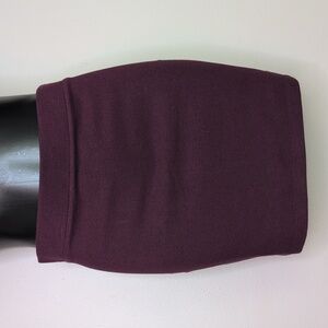 Forever 21 Burgundy Bodycon Mini Skirt – Size L